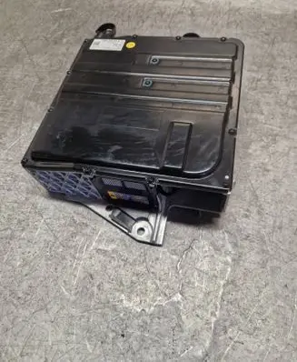 Skoda Octavia Mk4 Hybrid / electric car battery 5WA915107B 77025200511 5WA915107A