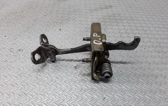 Fiat Ulysse Front door check strap stopper