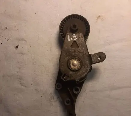 Seat Ibiza II (6k) Alternator belt tensioner 033903315