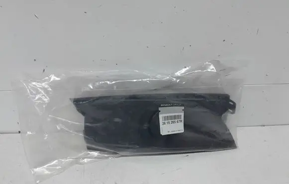 Renault Master III Front fog light trim/grill 261526567R 263360029R 263310627R