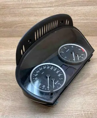 BMW 5 E60 E61 Speedometer (instrument cluster) 6983153 110080213