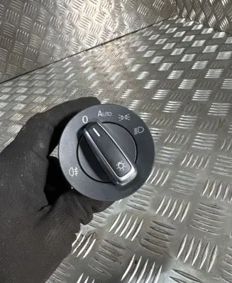Volkswagen Passat Alltrack Light switch 3C8941431