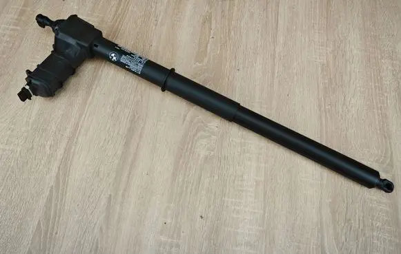 BMW 4 G22 G23 G24 G26 Tailgate/trunk strut/damper 7487575