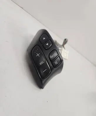 Mazda 5 Steering wheel buttons/switches 153769LH