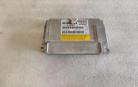Volvo V60 Airbag control unit/module 31387523