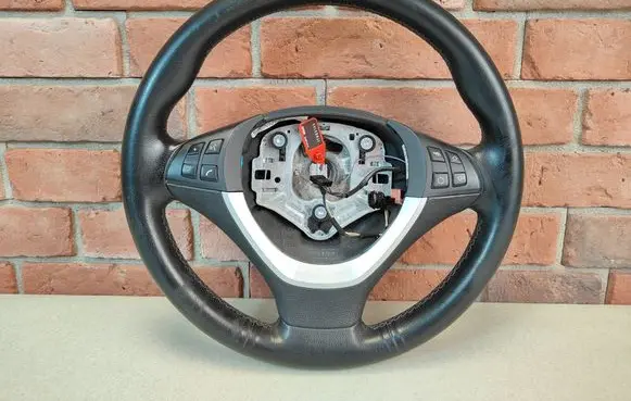 BMW X5 E70 Steering wheel 6780544