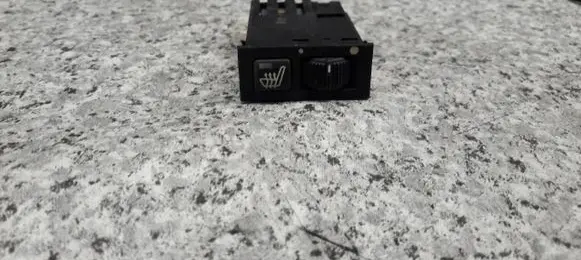 BMW 5 E39 Seat control switch 8352259