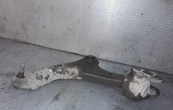 Ford Mondeo MK IV Front lower control arm/wishbone 