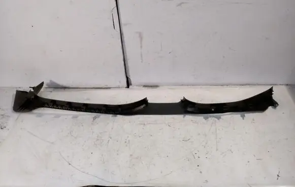 Opel Astra J Front sill trim cover 13259197LH 322225228