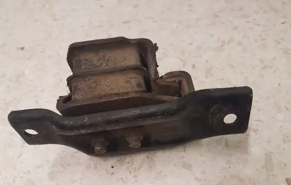 Subaru Legacy Engine mount bracket 41022FA090