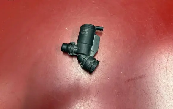 BMW X3 G45 Coolant heater control valve 5A13AA8 11515A13AA8