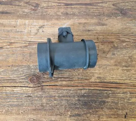 BMW 3 E46 Mass air flow meter 