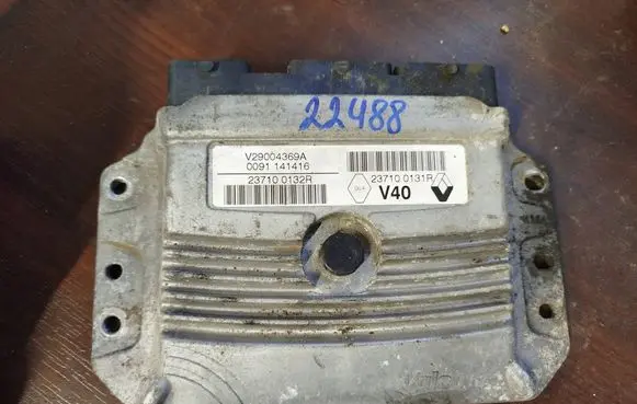 Renault Megane II Engine control unit/module 237100132r 237100131r