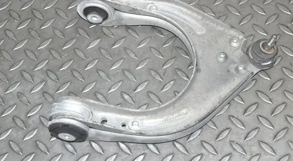 Mercedes-Benz CLS C219 Front upper control arm/wishbone 