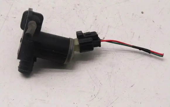 Mitsubishi Eclipse Cross Windscreen/windshield washer pump EW17001