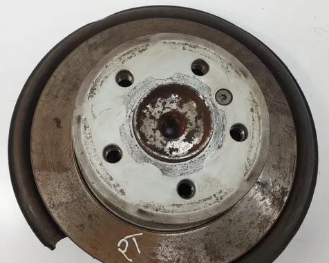 Mercedes-Benz A W169 Rear wheel hub