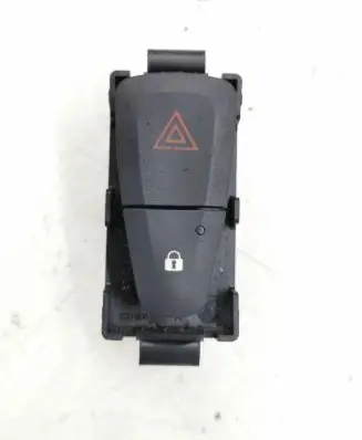 Renault Megane III Hazard light switch