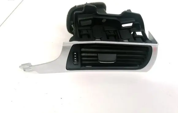 Dash center air vent grill