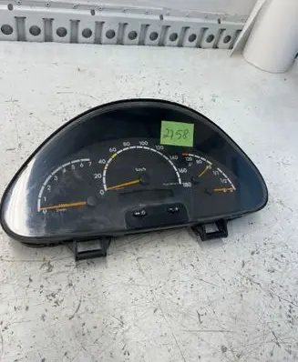 Mercedes-Benz Sprinter W901 W902 W903 W904 Speedometer (instrument cluster) A0014460721 118486