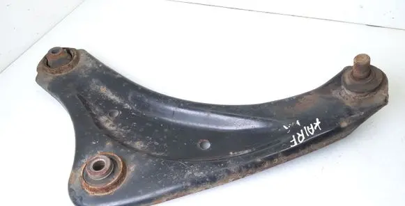 Nissan Leaf I (ZE0) Front lower control arm/wishbone