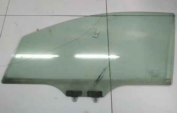 Honda FR-V Front door window glass four-door as2