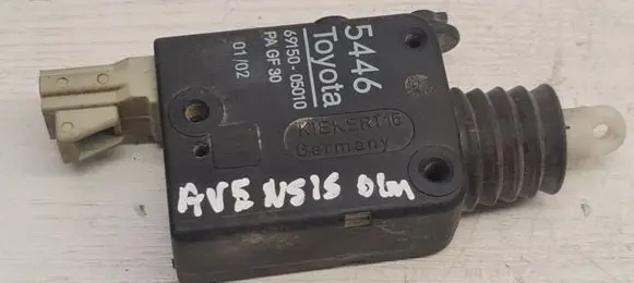 Toyota Avensis T220 Central locking motor 6915005010 5446