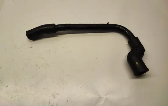 Dodge Durango III Breather hose/pipe 68105837AA