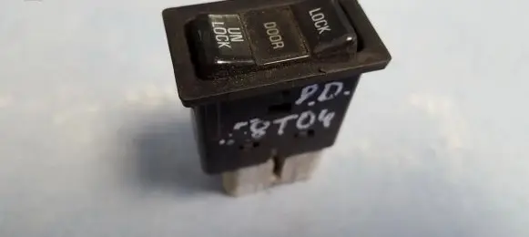 Toyota Corolla E120 E130 Central locking switch button 