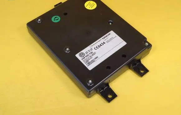 Volkswagen PASSAT B6 Bluetooth control unit module 1K8035730
