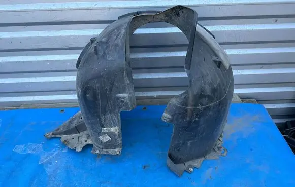 Volkswagen T-Roc Front wheel arch liner splash guards 2GA809958C