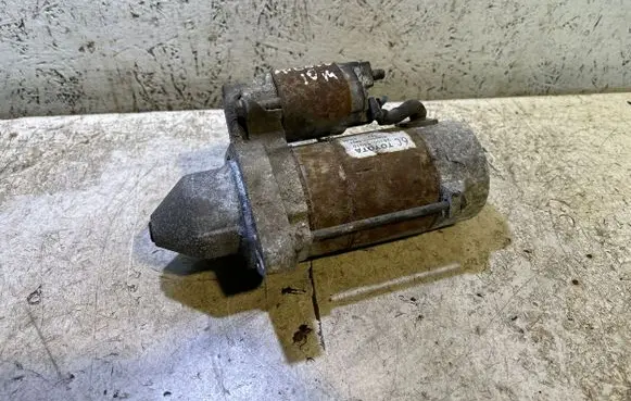 Toyota Avensis T270 Starter motor MS4280004920 03L06