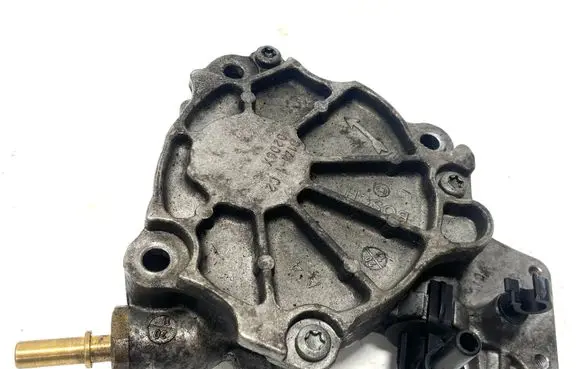Citroen C-Crosser Vacuum pump D1711C2 0206X