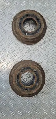 Suzuki Jimny Drum brake (rear) 
