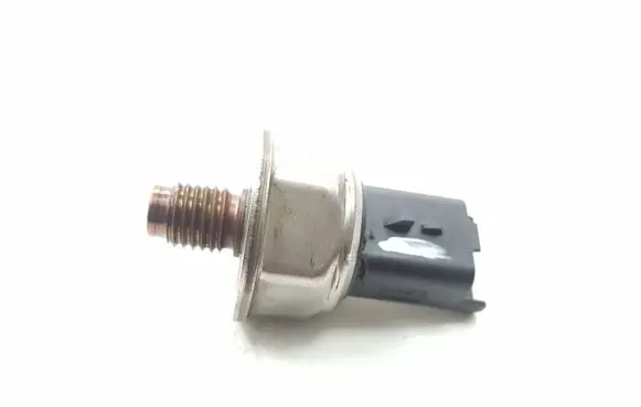 Fuel pressure sensor