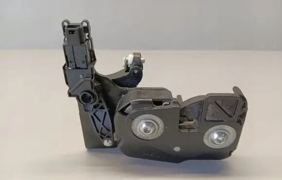 Mercedes-Benz E W212 Seat back rest lock catch 2129200176