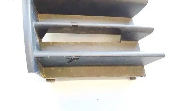Skoda Octavia Mk2 (1Z) Front bumper lower grill 1Z0853666