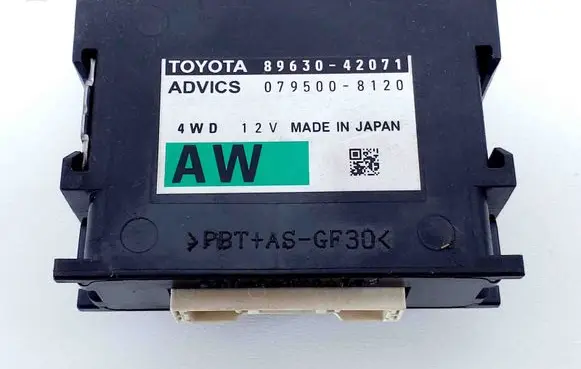 Toyota RAV 4 (XA40) Other devices 8963042071 0795008120