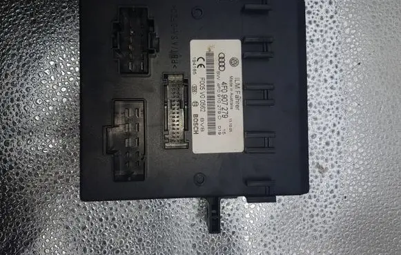 Audi A6 S6 C7 4G Comfort/convenience module 4F0907279 4F0910279D F005V00562