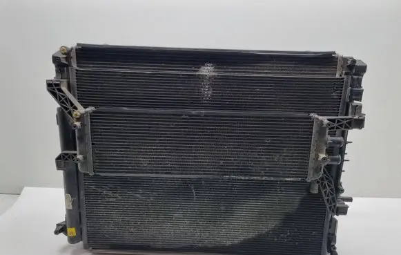 Maserati Ghibli Radiator set M156B 16478747 670030843