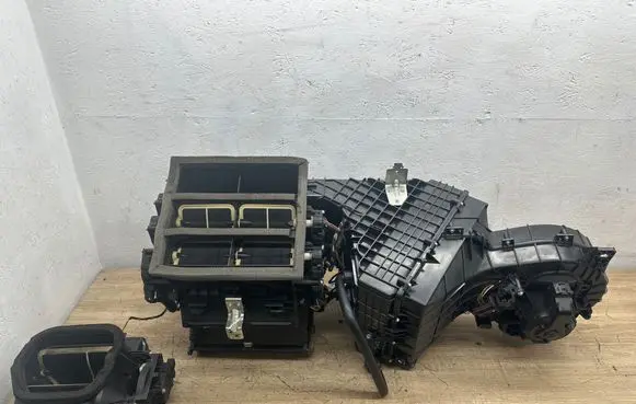 Porsche Cayenne (92A) Interior heater climate box assembly 