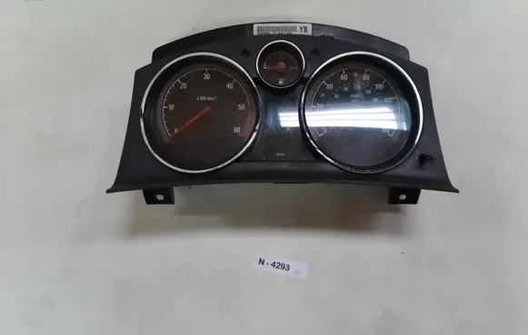 Opel Zafira B Speedometer (instrument cluster) 13309001