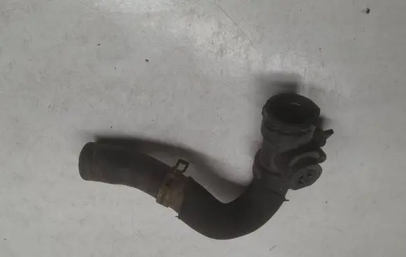 Audi A4 S4 B6 8E 8H Engine coolant pipe/hose 357121140 8E0121049