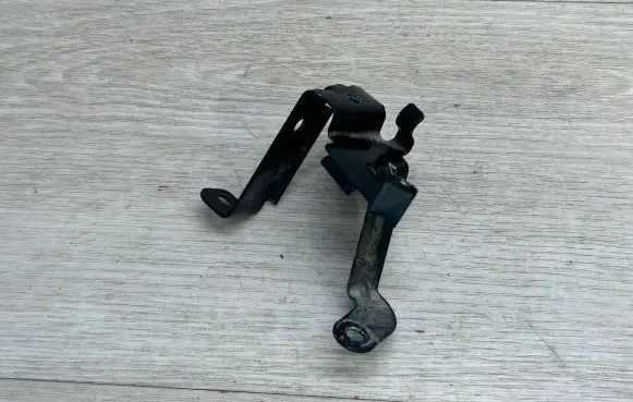 Porsche Cayenne (92A) Other engine bay part 7P5937539