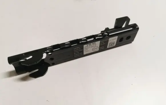 Audi Q5 SQ5 Seat belt adjustment rail 4M0857819