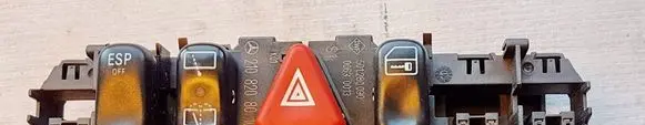 Mercedes-Benz E W210 Hazard light switch 2108208010