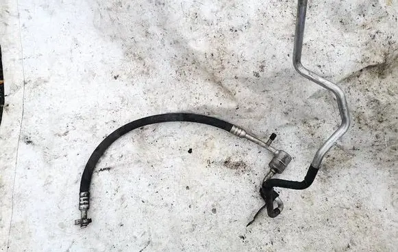Skoda Octavia Mk1 (1U) Air conditioning (A/C) pipe/hose