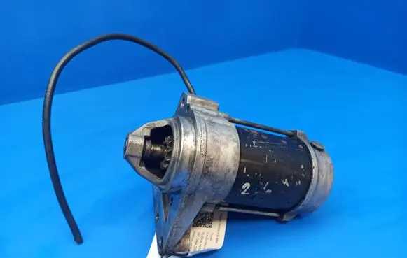 Peugeot 206 Starter motor MS428000 9646679980