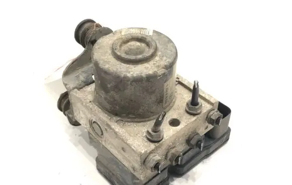 Volkswagen Caddy ABS Pump 2K0614117A