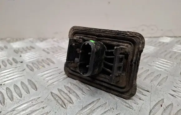 BMW 5 F10 F11 Jacking socket point 7237195 18433810