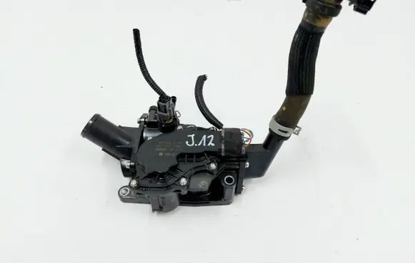 Nissan Qashqai J12 Thermostat housing 082700-0041